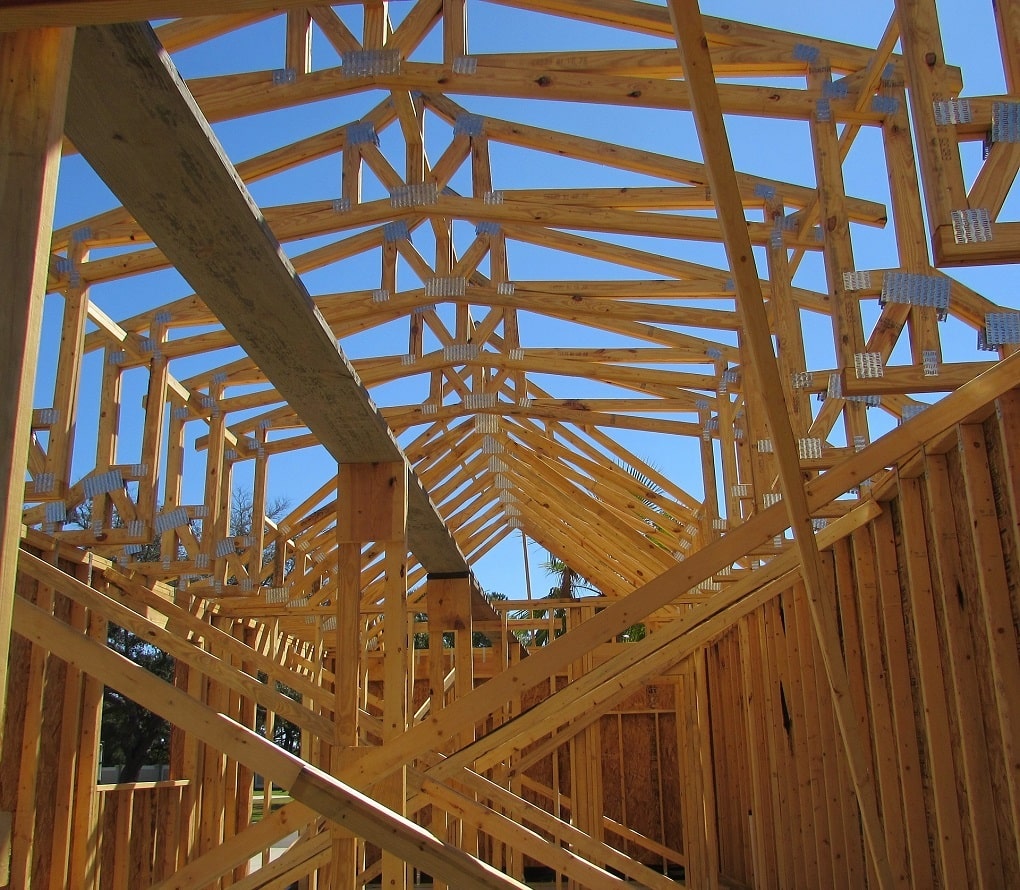 Die 11 wichtigsten Holzverbindungen aus Metall